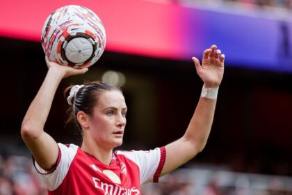 USWNT's Fox signs contract extension with Arsenal