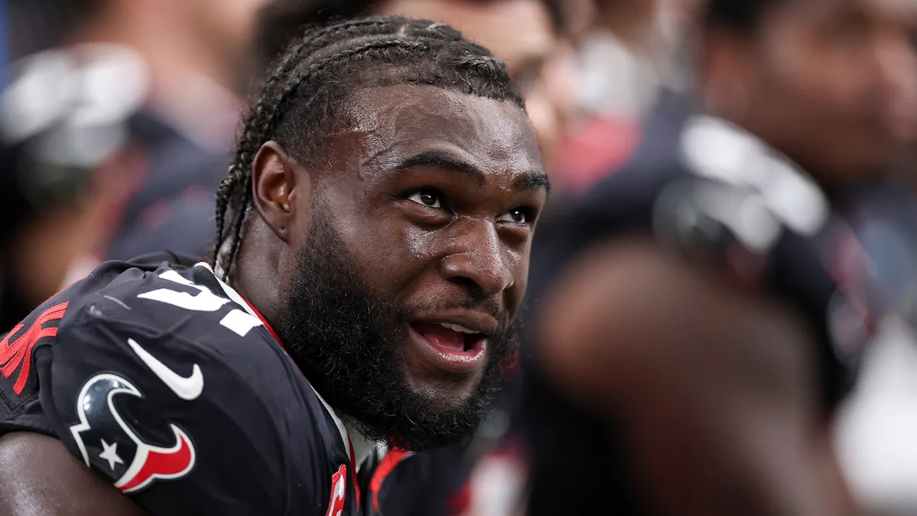 2026 NFL DPOY Odds: Will Anderson Jr. Favored; Aidan Hutchinson Second