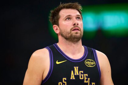 5 Key Questions Facing the Lakers Ahead of Training Camp