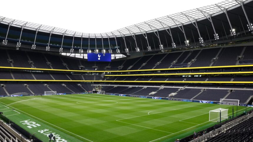 Alasdair Gold names "exciting" Tottenham prospect who "gets you out your seat"
