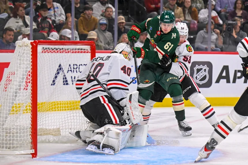 Blackhawks fall 3-2 in overtime in preseason game