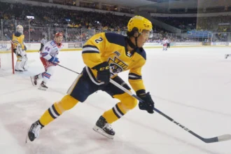 Blackhawks prospect Ty Henry to return to Erie Otters instead of NCAA