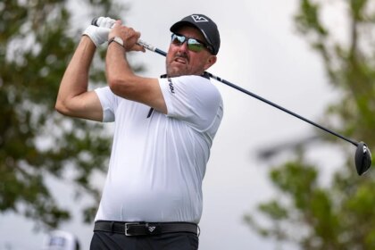 Brandel Chamblee advises Phil Mickelson on steps to regain favor with golf fans.