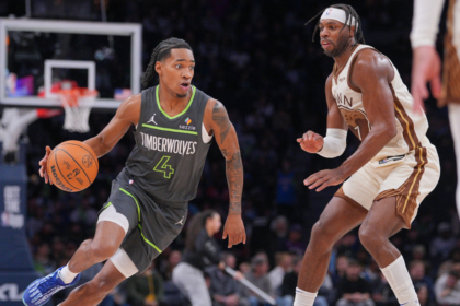 Bulls acquire Buddy Hield in trade with Hornets for Rob Dillingham