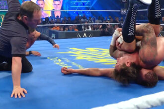 CM Punk Pins GUNTHER on WWE SmackDown, Qualifies for Men's Money in the Bank Match