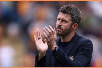 Manchester United identify experienced manager as potential Carrick replacement