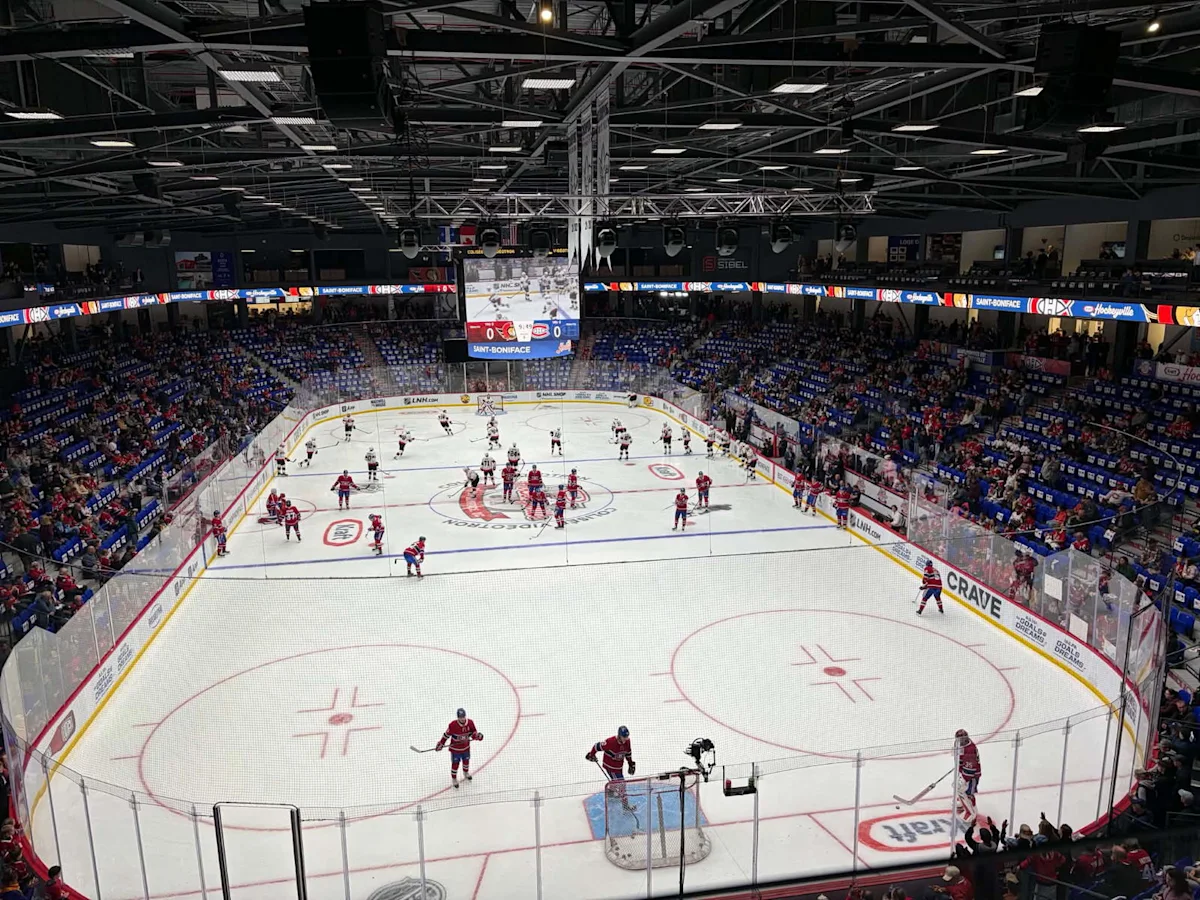 Canadiens narrowly defeat Senators in Kraft Hockeyville contest