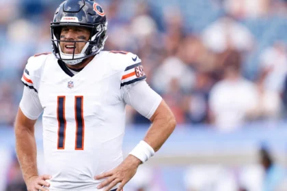 Case Keenum reportedly expected to start for Bears with Caleb Williams out and Tyson Bagent recovering from concussion