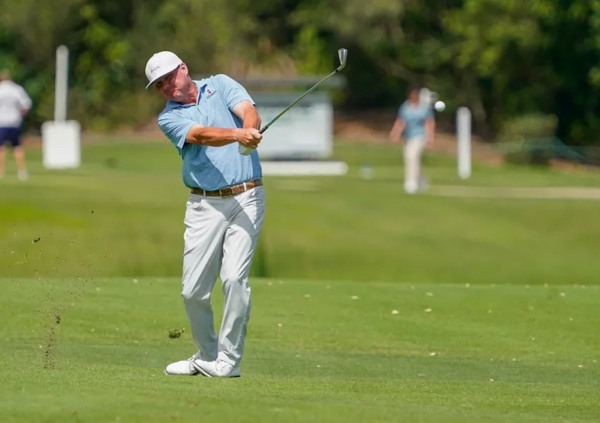 Chad Campbell and Mark Wilson Tied for Lead After Chaotic Sanford Start