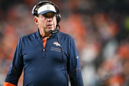 Chiefs vs. Broncos overreactions: Should Sean Payton reclaim play-calling duties and is Patrick Mahomes fully back?