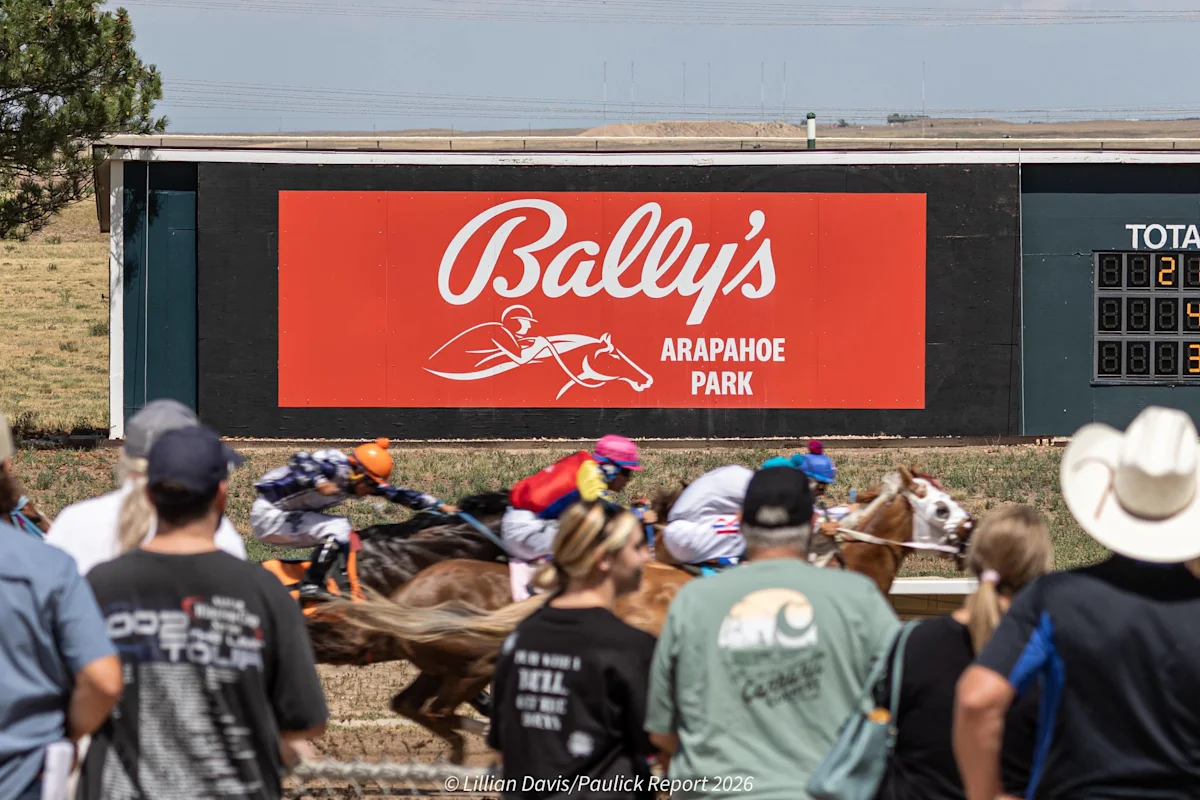 Colorado Quarter Horse Trainer Suspended Six Months After ‘Buzzer’ Found in Barn