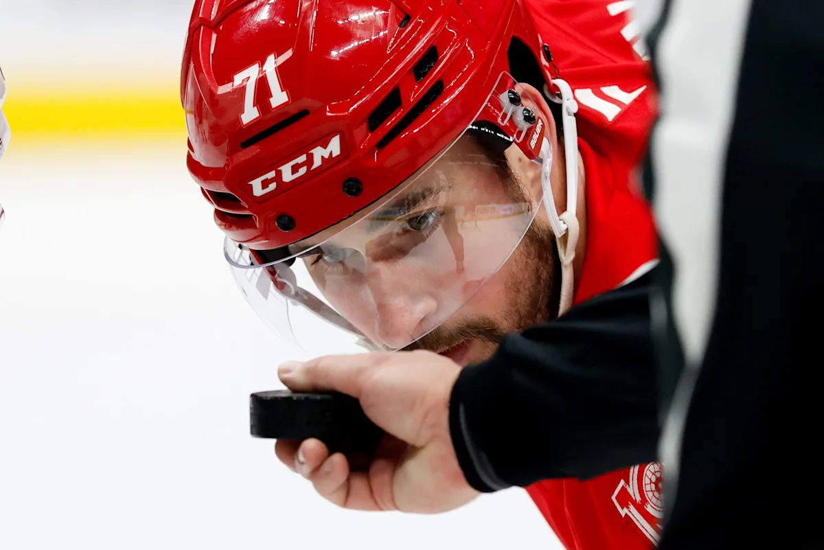 Dylan Larkin to miss start of Red Wings training camp with injury