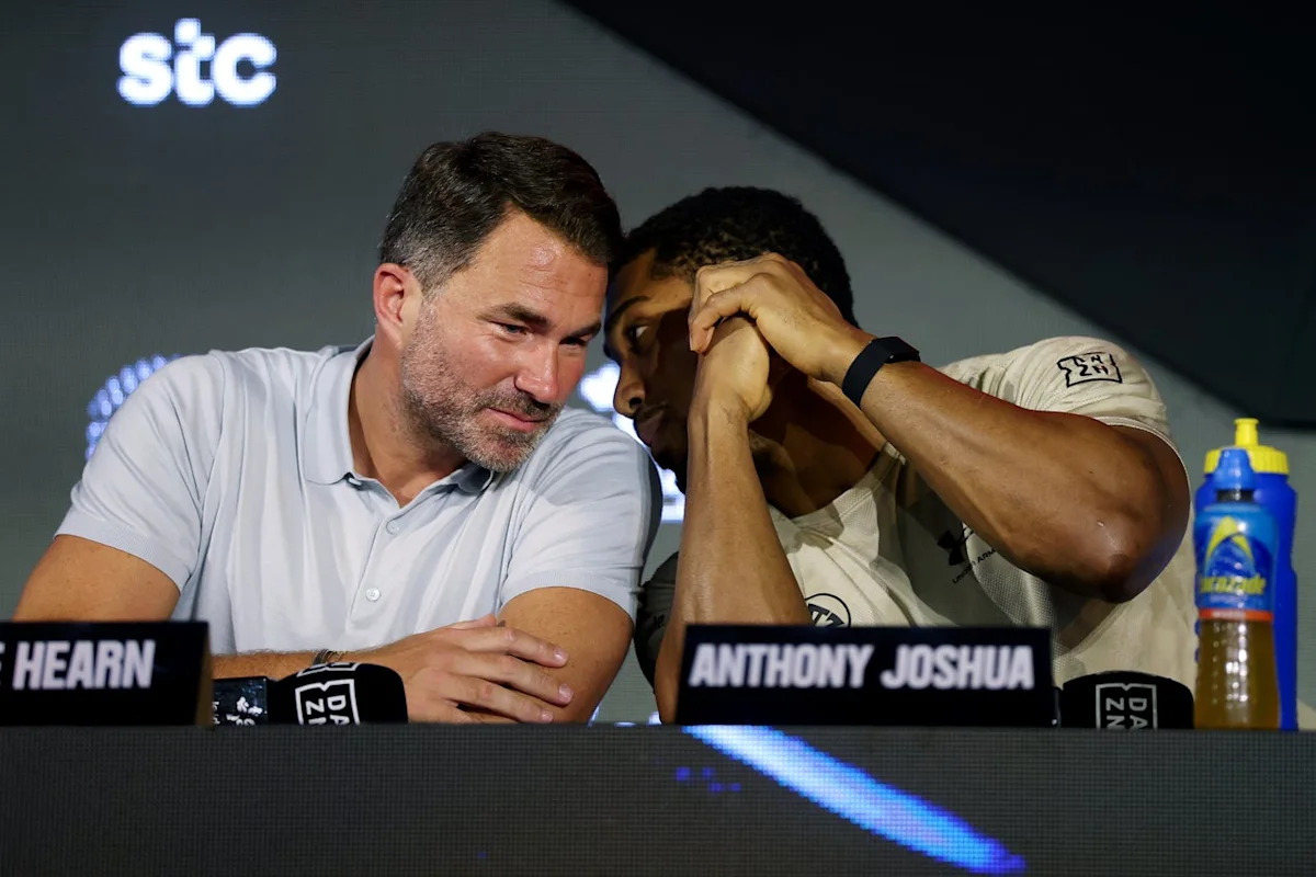 Eddie Hearn updates Joshua vs Fury start time after fan concerns