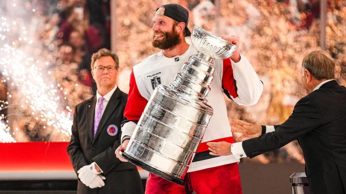 Expert predictions for NHL Stanley Cup playoffs, champion, and season outcomes