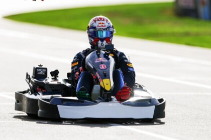 F1 World Champion Verstappen Beats 100 Go-Karters in 14 Laps at Silverstone