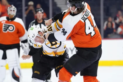 Flyers' Simon Benoit competes fiercely in defense battle