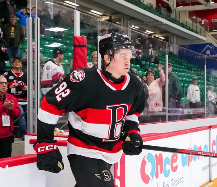 Former Ottawa Senator Signs New Deal in Sweden