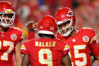 'I held my breath': Kenneth Walker carries Chiefs win; Patrick Mahomes says he's fully back in some areas, not others