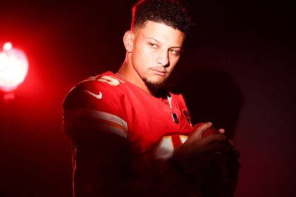Inside Patrick Mahomes' remarkable return from knee injury