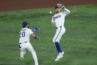 Inspired by AL West, examining the weakest playoff teams in MLB history