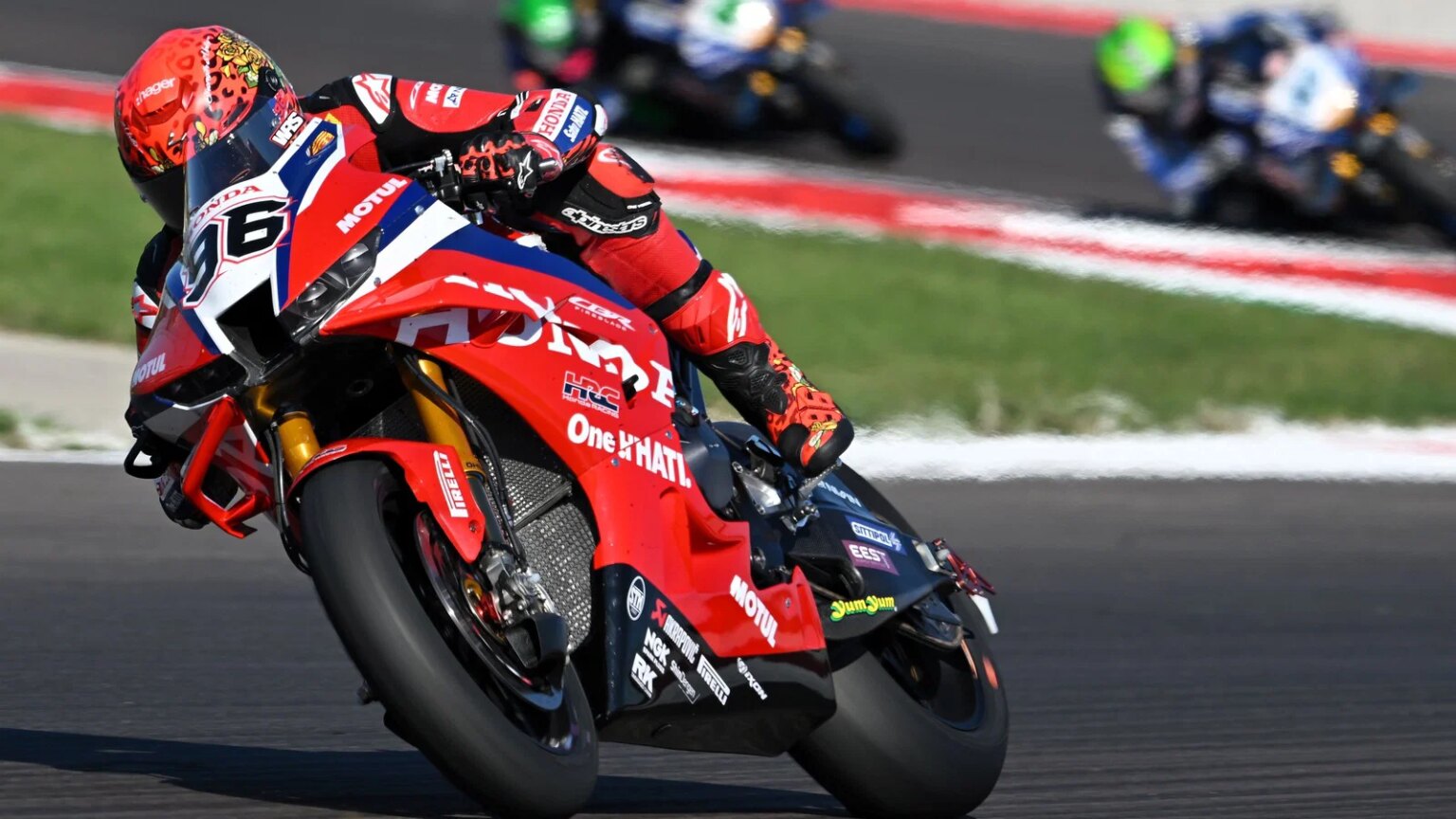 Jake Dixon overachieves for best WorldSBK finish as Jonathan Rea pushes Honda hard