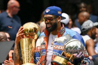 Knicks' Second Apron Concerns Rise as Karl-Anthony Towns Extension Talks Stall