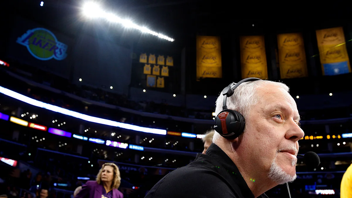 Lawrence Tanter, longtime Lakers PA announcer, dies at 76