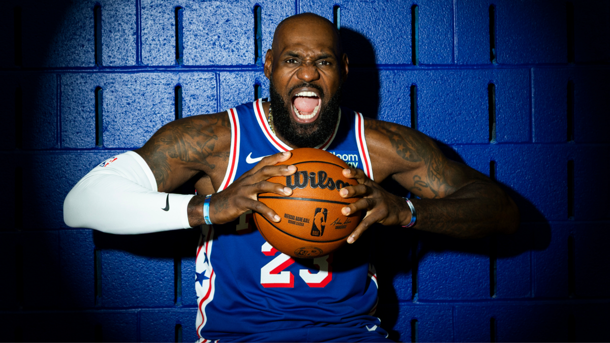LeBron James begins 76ers era by emphasizing high expectations in Philadelphia