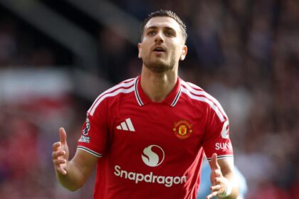 Man Utd outcast looks finished under Carrick
