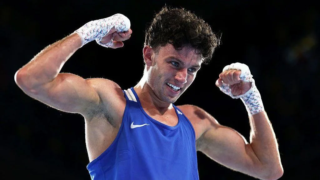 McConnell defeats Ekinci to advance in Euros