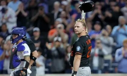 Mets welcome Pete Alonso back in emotional return to Citi Field