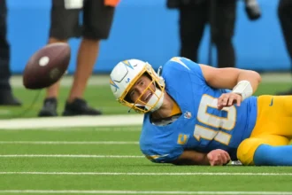 NFL Week 3 betting: 5 biggest storylines, including sliding Chargers and surging Vikings