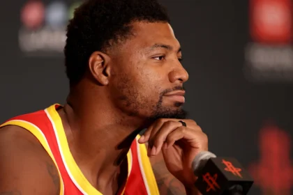 New Rockets veteran Marcus Smart walked away from Lakers after 'disrespectful' offer