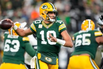 Packers vs. Falcons: Prediction, odds and streaming for TNF