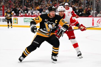 Penguins' Crosby and Malkin to return for Tuesday preseason game