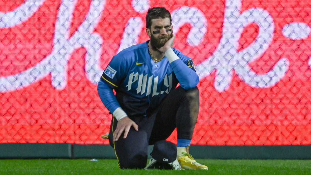 Phillies' recent slump and surging D-backs complicate wild-card race and playoff chances