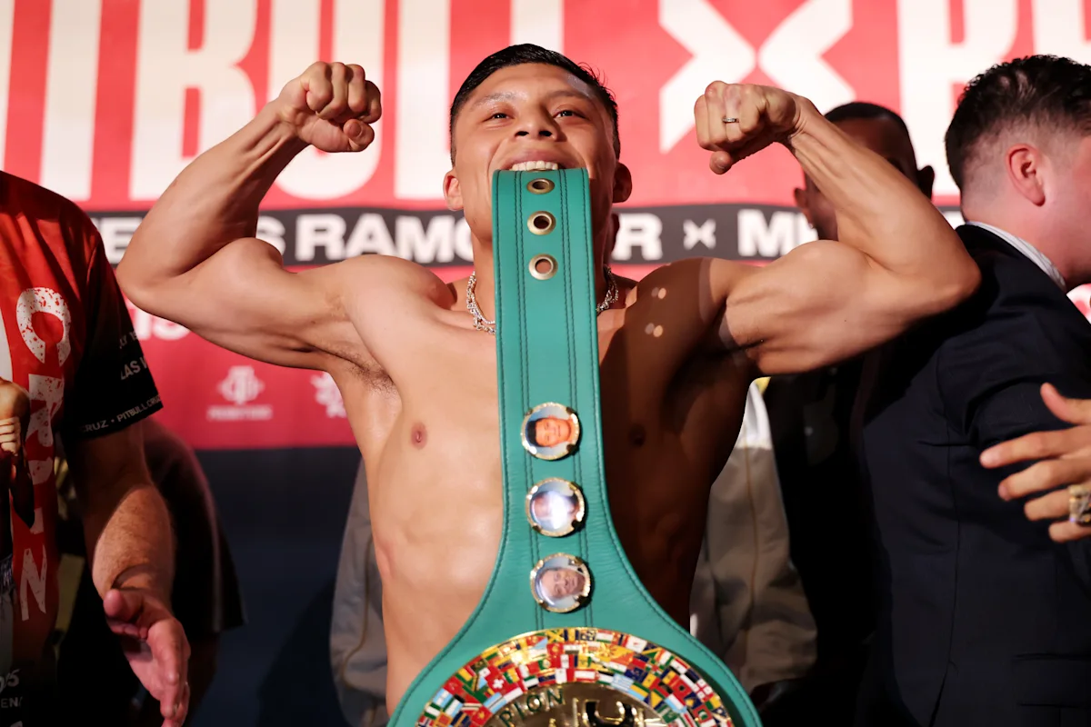 Pitbull Cruz Faces Nestor Bravo as Pat Brown and Kieron Conway Highlight Busy Boxing Weekend