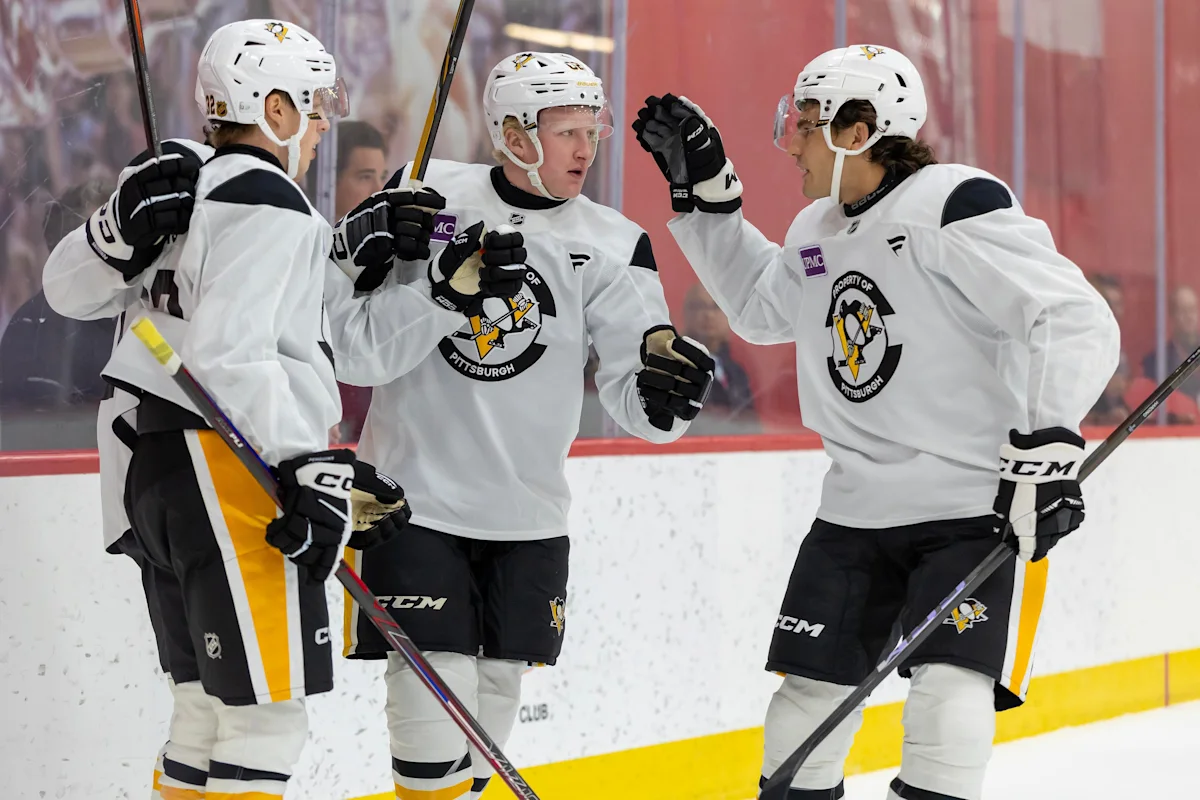 Pittsburgh Penguins' 60th NHL season begins