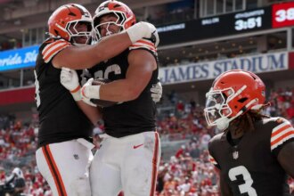 Prisco's Week 3 NFL picks: Browns upset Panthers, Giants rally behind Jameis Winston