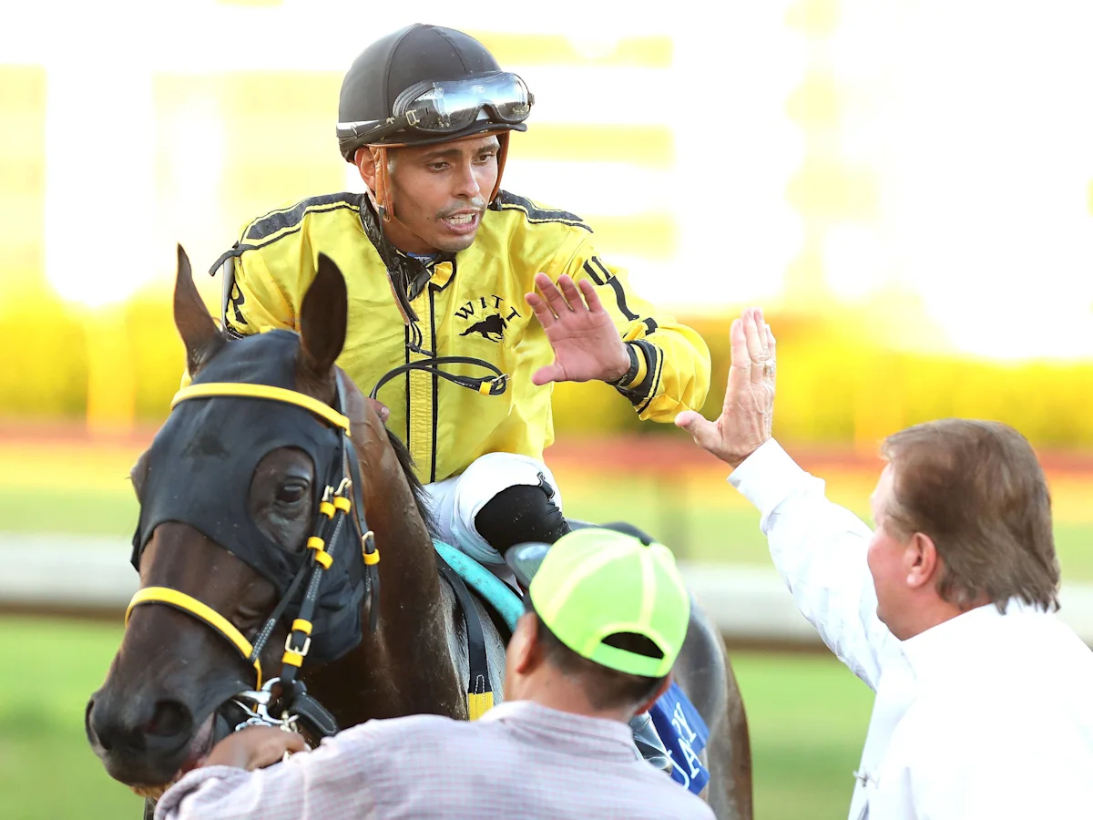 Quarry Wins Super Derby, Trendsetter Finishes Third
