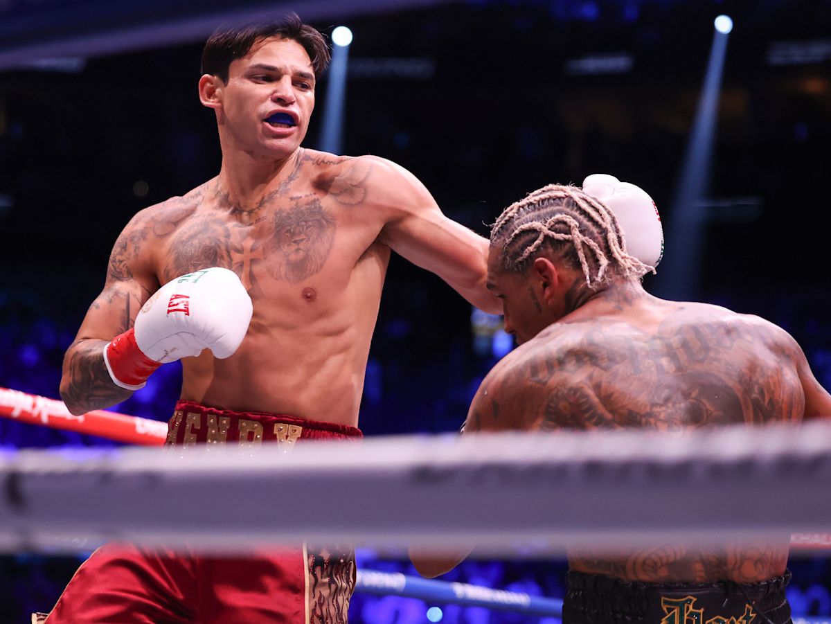 Ryan Garcia defends WBC welterweight title by knocking out Conor Benn in 2nd round
