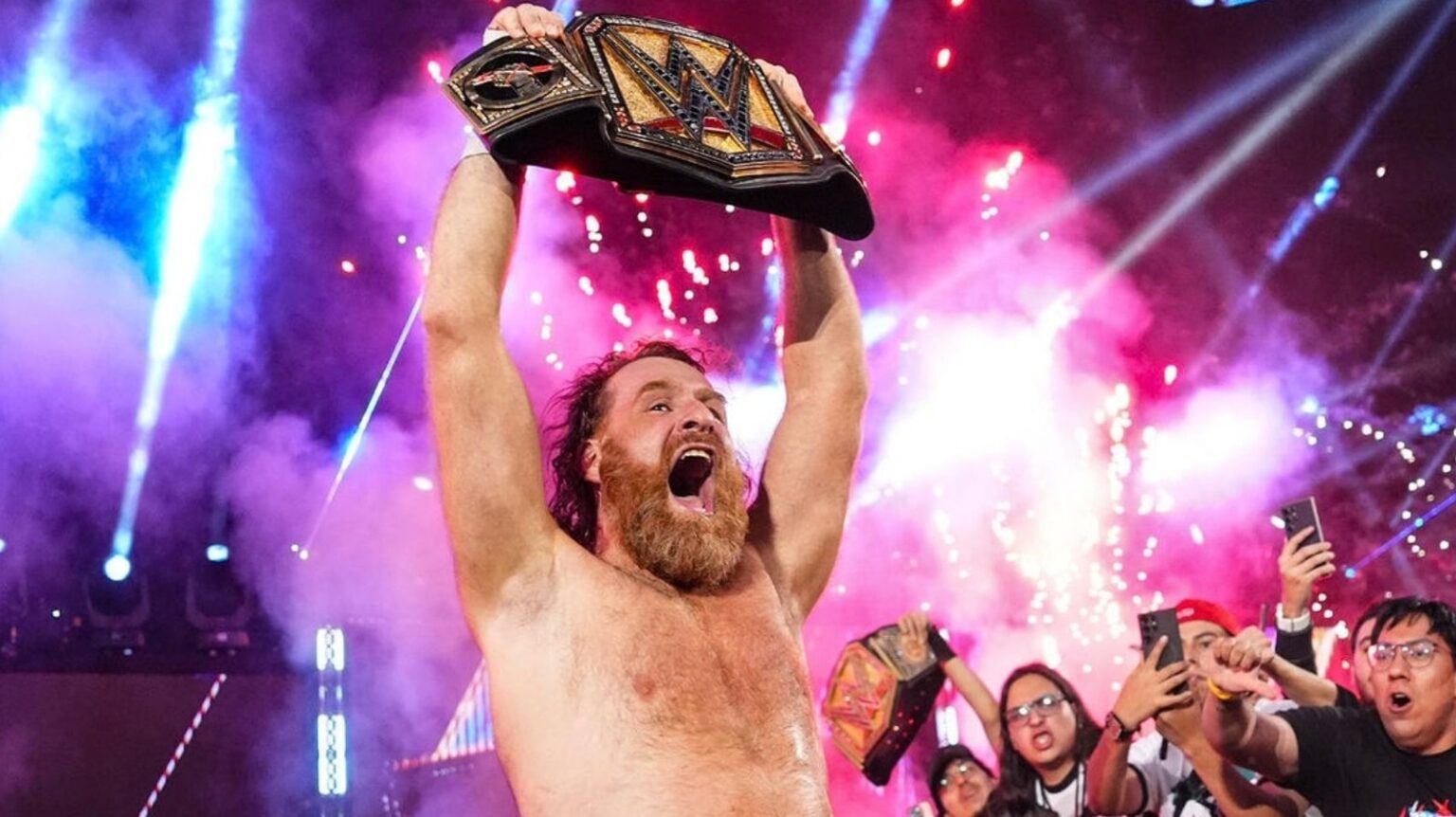 Sami Zayn Defeats Kevin Owens to Retain Undisputed WWE Title in SmackDown Main Event