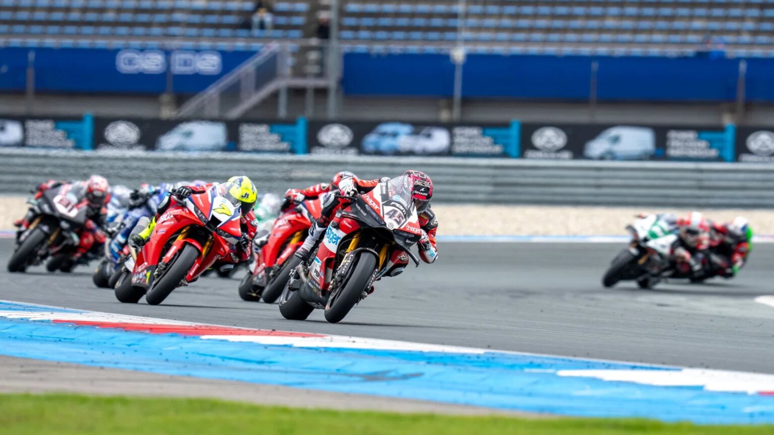 Scott Redding wins Assen BSB Race 1 after long 17 laps alone