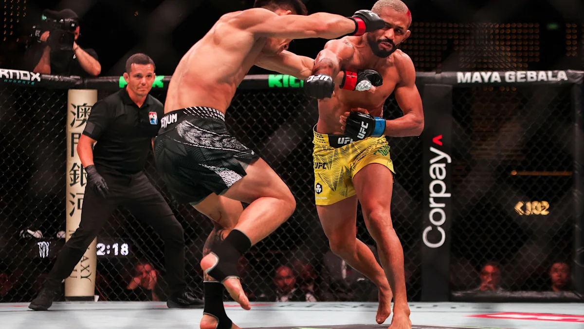 Sean O'Malley questions Deiveson Figueiredo's desire to fight before UFC 332