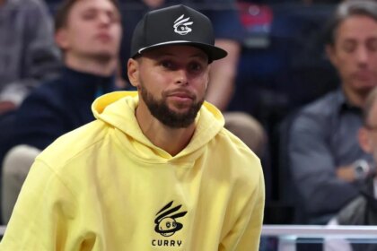 Stephen Curry explains why he hasn't signed contract extension with Warriors