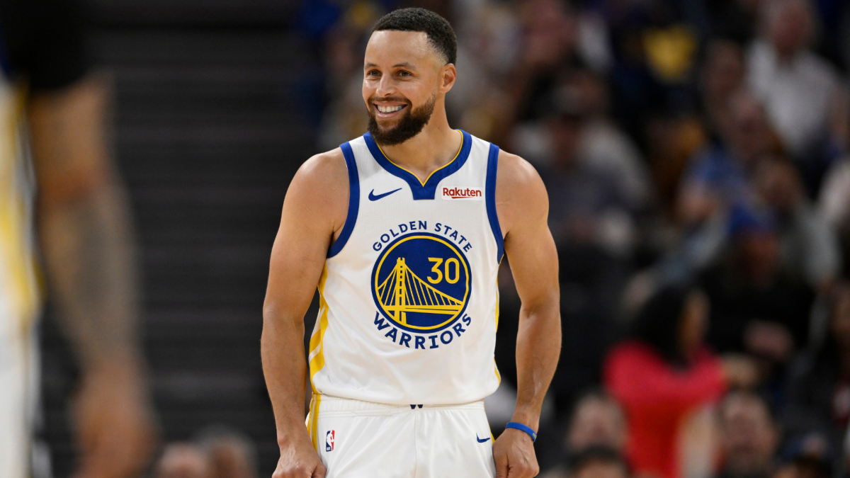 Stephen Curry takes contract discount with Warriors in pursuit of one last title