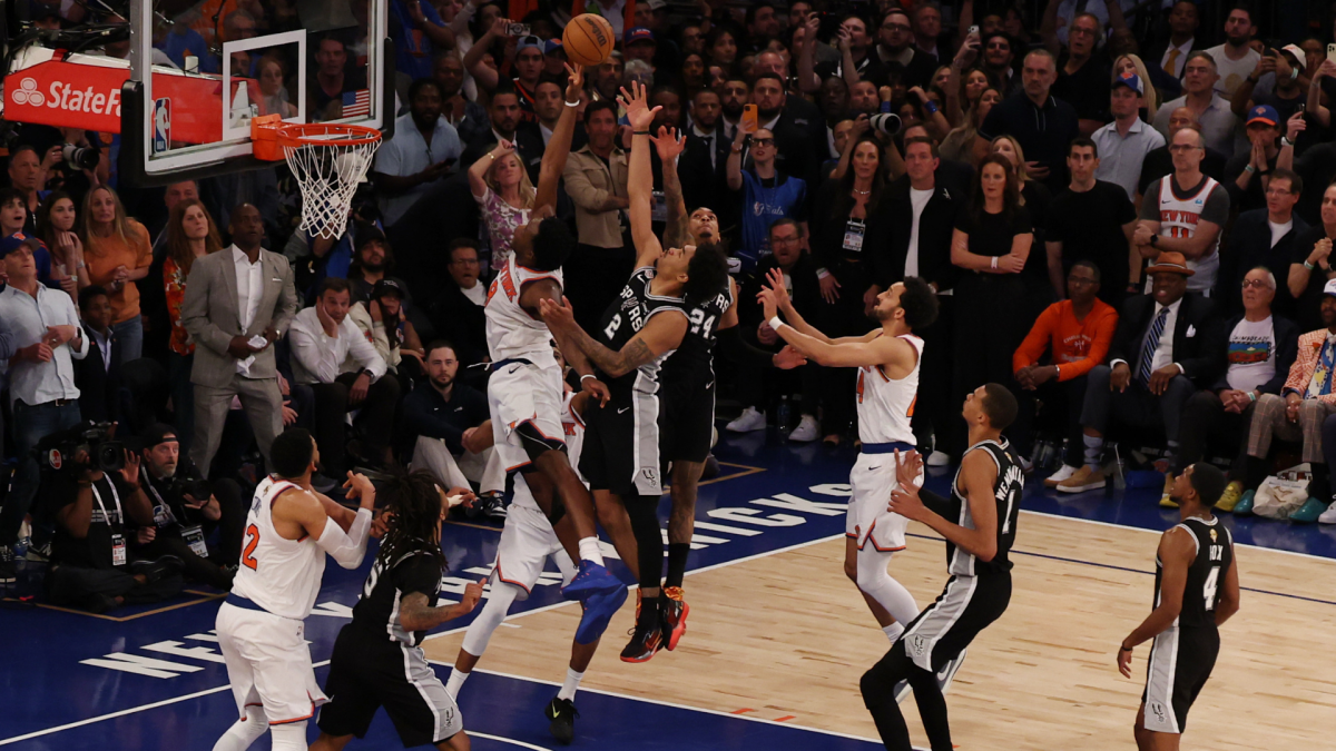 The ultimate example of every NBA stat, from OG's tip-in to Kobe's lob