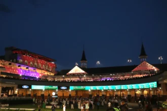 Three Jockeys Hospitalized After Churchill Spill, Race Declared No Contest