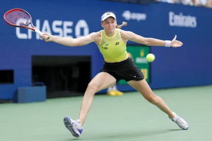 US Open: Elena Rybakina becomes new women's No. 1 with win over Qinwen Zheng in quarterfinal