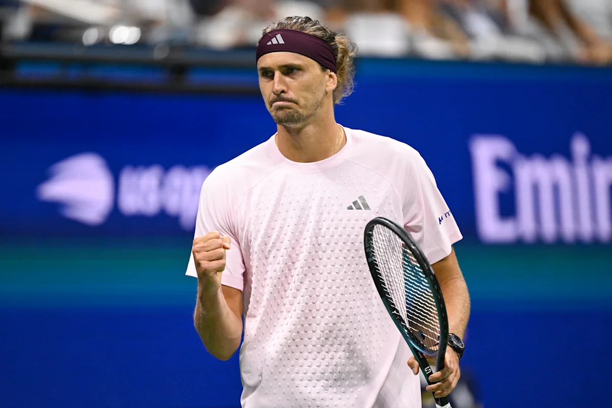 US Open: Top seed Alexander Zverev avoids first-round disaster, holds off Lorenzo Sonego in 5 sets